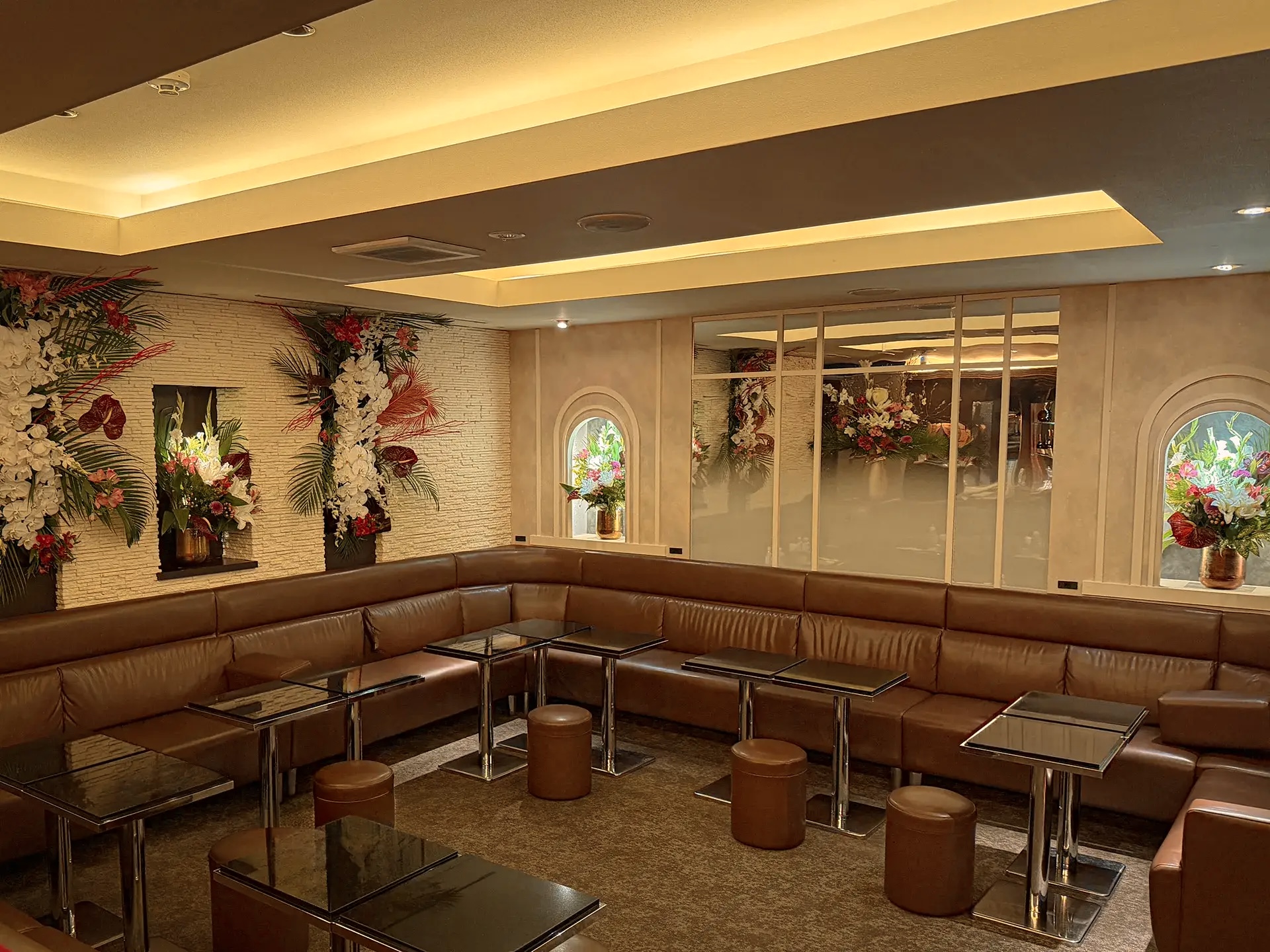 club Nadeshico（ナデシコ）